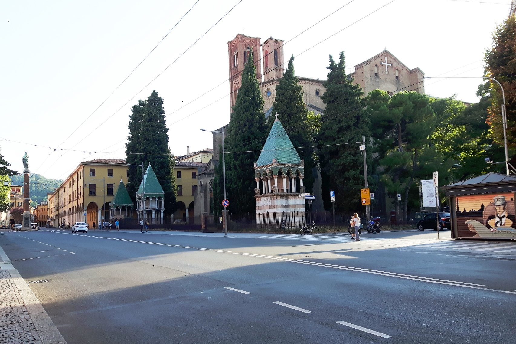 Basilica di San Francesco, Bologna - 03.jpg